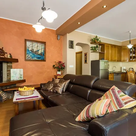 Gorgeous In With Wifi Holiday home