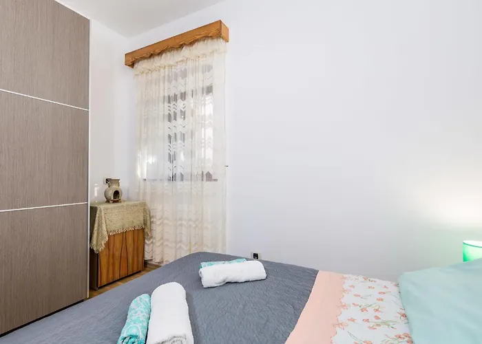 2 Bedroom Gorgeous In Сasa de vacaciones *