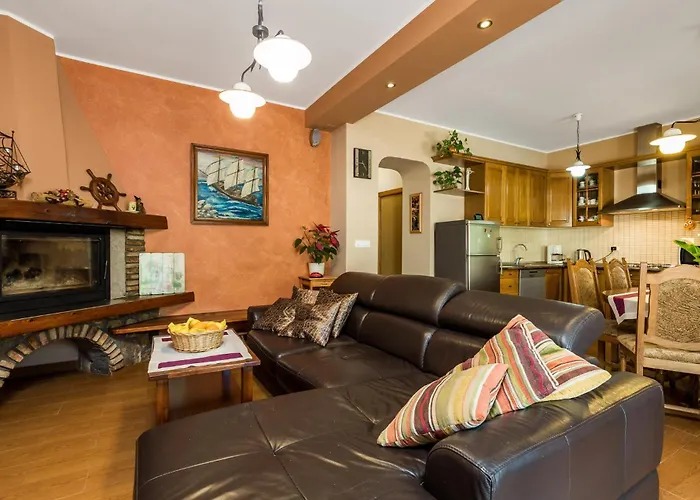 2 Bedroom Gorgeous In Сasa de vacaciones